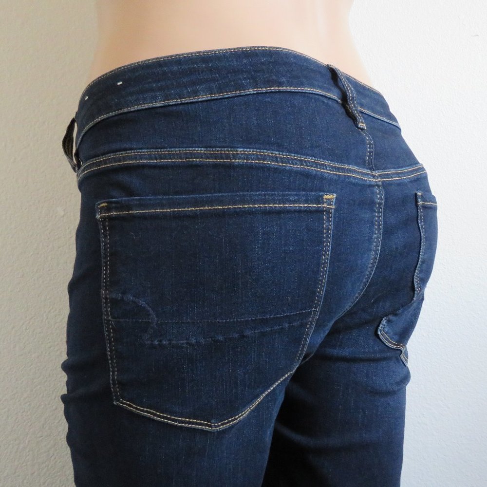 American Eagle Outfitters Dark Blue Women Jeans 24 Reg. Next level stretch.